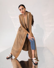 Load image into Gallery viewer, L06