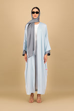 Load image into Gallery viewer, B02